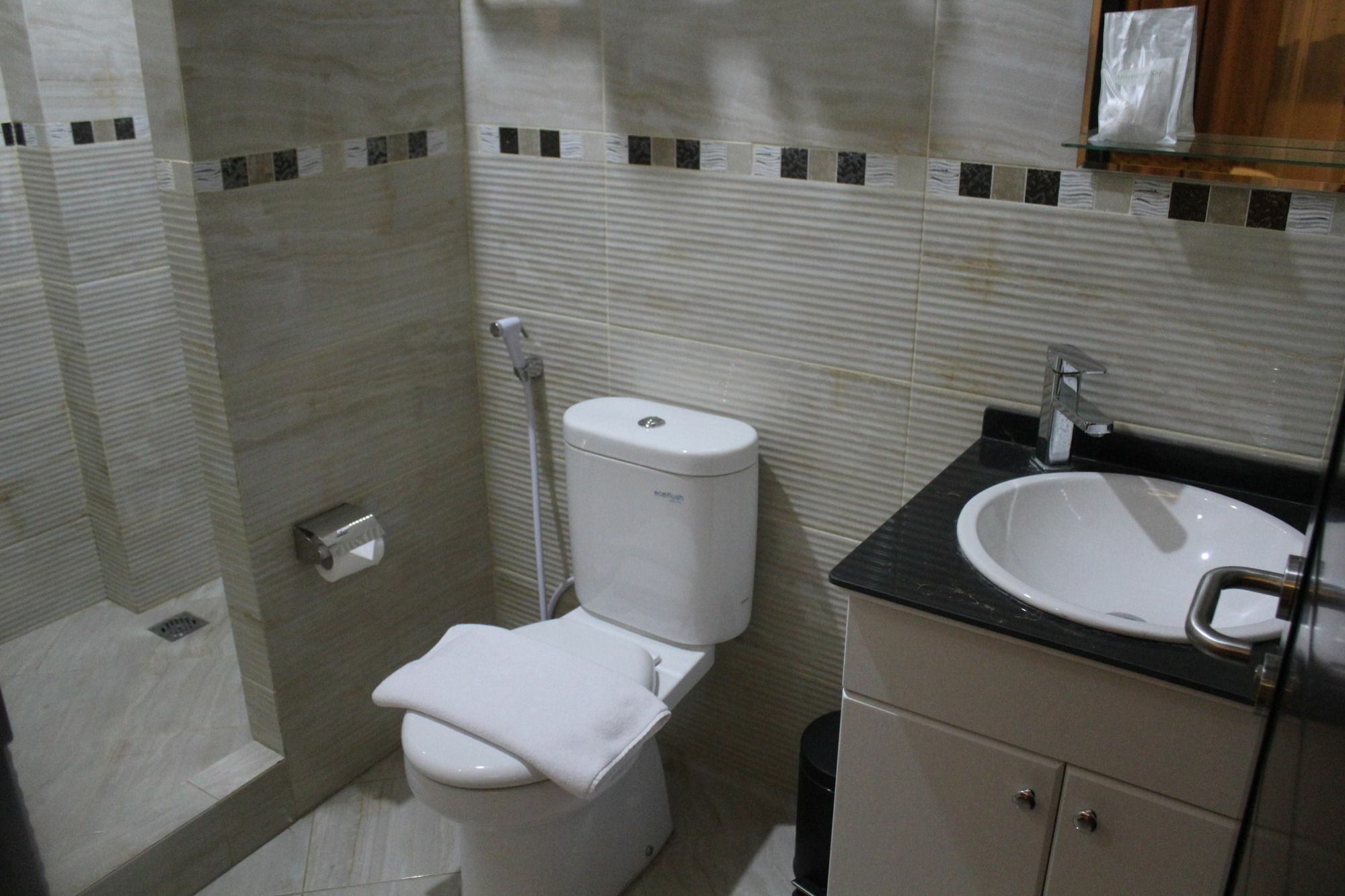 Fontana Hotel Джакарта Экстерьер фото